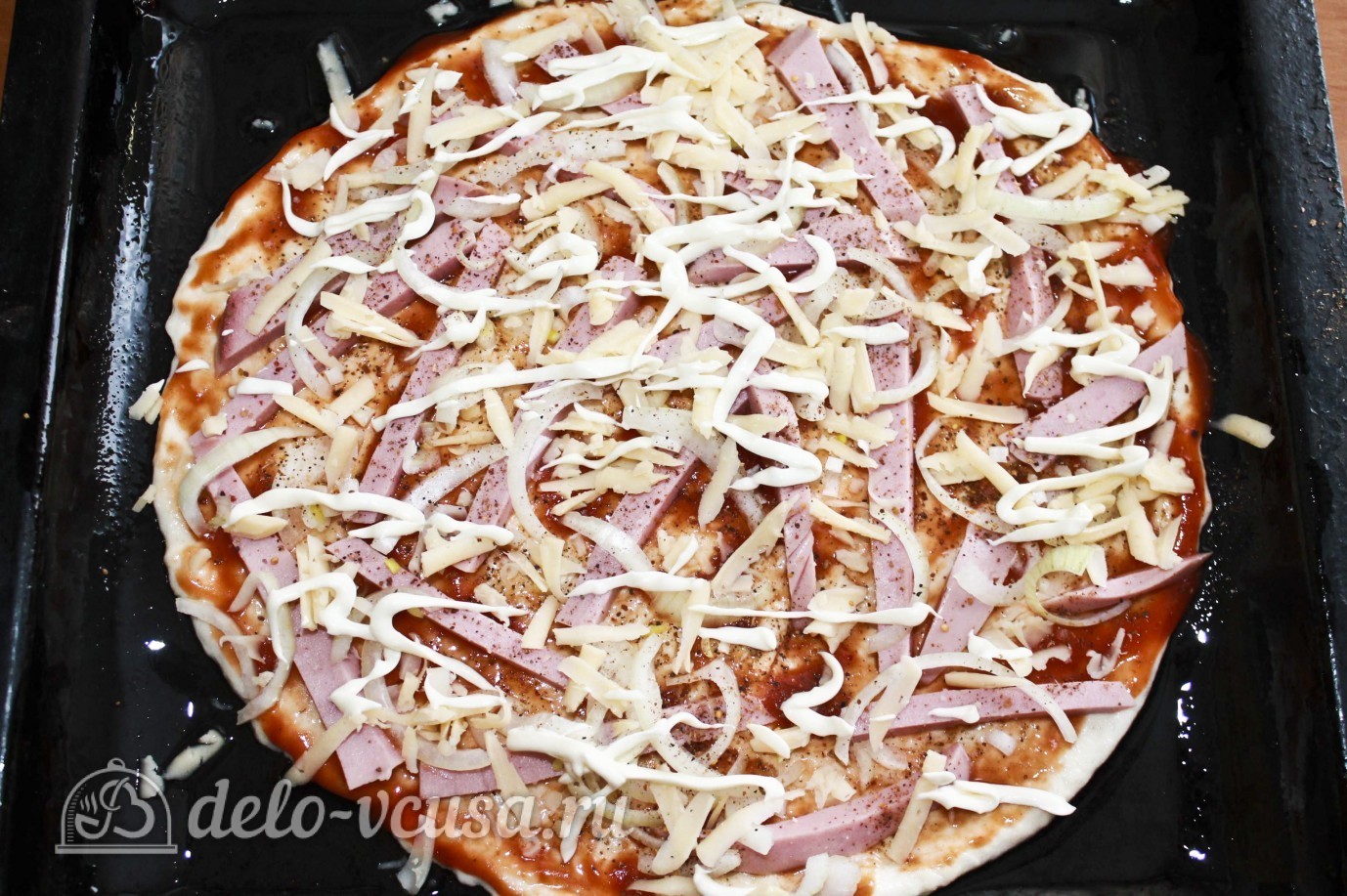 приготовить пиццу в домашних условиях в духовке пошагово из дрожжевого теста с колбасой и сыром фото 30