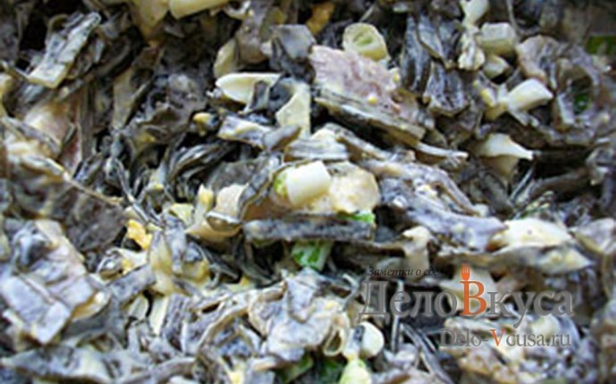 Рецепт салат из морской капусты и селедки