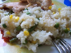 Рис с горошком, кукурузой и стручковой фасолью: фото к шагу 6.