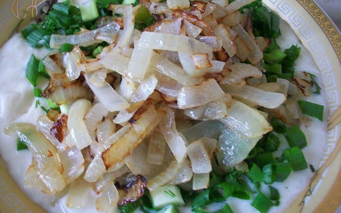Запечённая картошка со сметаной и сыром: фото к шагу 10.