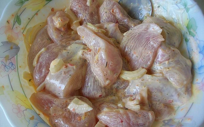 Курица с баклажанами и картошкой в духовке: фото к шагу 6.