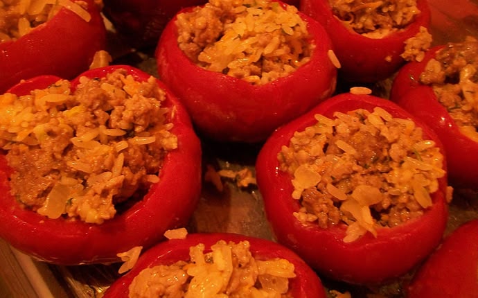 Перцы фаршированные мясной начинкой
