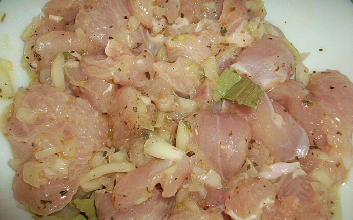 Картошка тушеная с индейкой и овощами: фото к шагу 2.