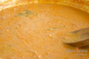 Тефтели в томатном соусе: Приготовить соус