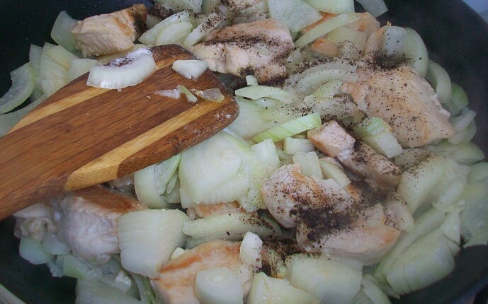 Мясная начинка для пирожков, картопляников и пирогов: фото к шагу 5.