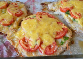 Рецепт отбивные в духовке с сыром и помидорами