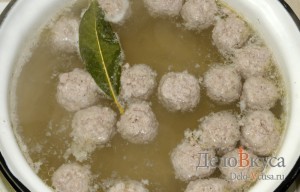 Суп с фрикадельками: Готовим бульон на фрикадельках