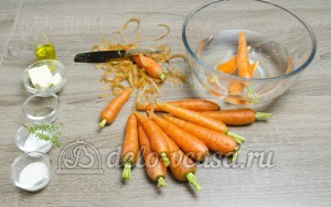 Глазированная морковь: Чистим морковь