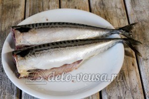 Маринованная скумбрия: Рыбу подготовить