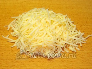 Картофельники с творогом: Натереть твердый сыр