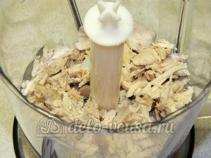 Закуска Елочные шары: Куриное филе измельчить