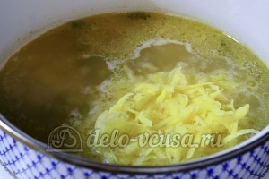 Картофельный суп с курицей: Добавить тертую картошку