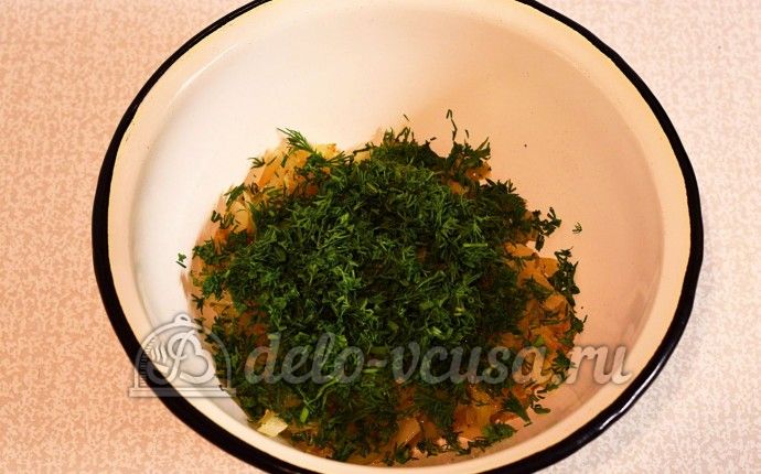 Лаваш с сыром и луком: Измельчить укроп