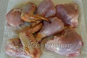 Курица маринованная в кефире в духовке: Промыть курицу