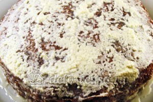 Шоколадный блинный торт: Формируем блинный торт