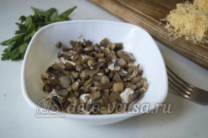 Салат Курочка ряба с грибами: Собираем салат
