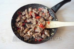 Суп-лапша с мясом: Жарим до готовности