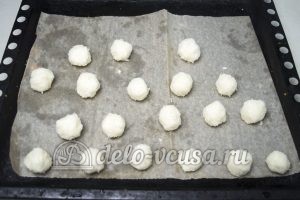 Печенье Макарун: Формируем шарики печенья и отправляем его в духовку