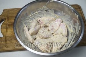 Куриные крылышки с картошкой в духовке: Подготовить крылышки