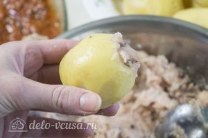 Картофельные гнезда с курицей: Начиняем фаршем картофель