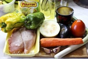 Курица с овощами в горшочках: Ингредиенты