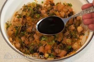 Овощной салат с оливковым маслом: Добавить соевый соус