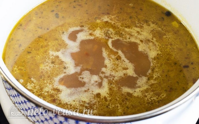 Суп из куриных крылышек: Добавляем обжаренные овоши
