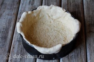 Яичный пирог: Насыпаем рис