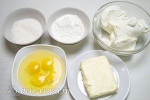 Бисквитное пирожное со сливочным кремом: Ингредиенты