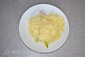 Фрикадельки в сыре: Трем сыр
