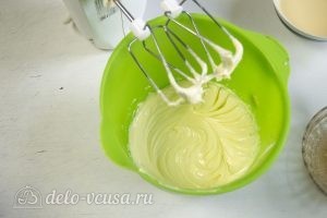 Торт-суфле Птичье молоко: Взбиваем сливочное масло