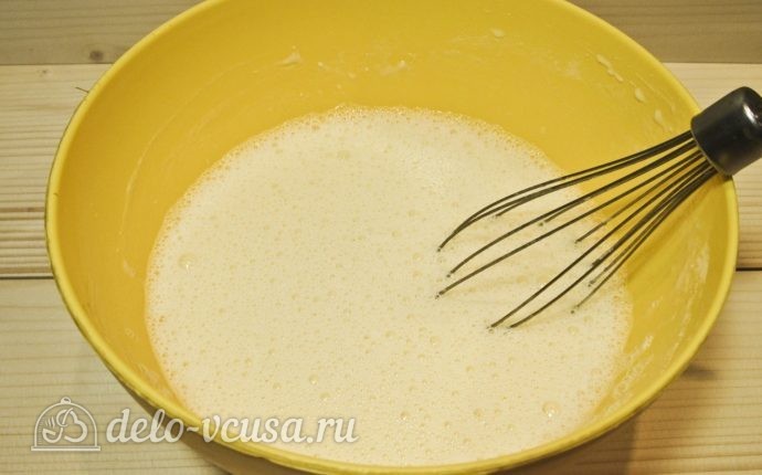 Куриная запеканка: Взбиваем миксером