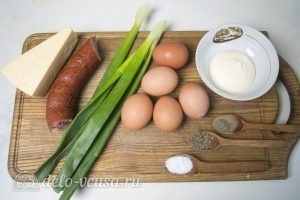 Оладьи с колбасой и сыром: Ингредиенты