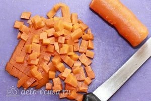 Салат-коктейль: Нарезаем морковь