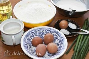 Пирожки на кефире с яйцом и зеленым луком: Ингредиенты