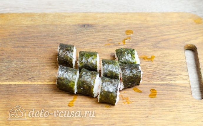 Роллы с авокадо Авокадо маки: Делим еще на 4 части