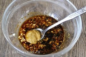 Салат Фунчоза с грибами: Готовим соус
