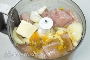 Сосиски куриные с сыром: Сделать фарш