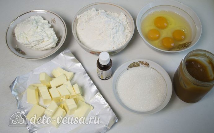 Ванильные кексы с начинкой: Ингредиенты