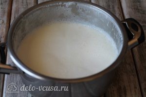 Домашняя брынза: Довести молоко до кипения