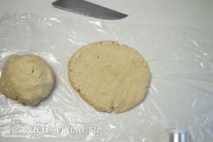 Линцерское печенье: Разделить тесто
