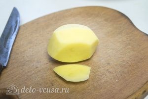Картошка запеченная в духовке: Очистить картофель