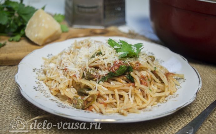 Спагетти Путанеска с помидорами и анчоусами