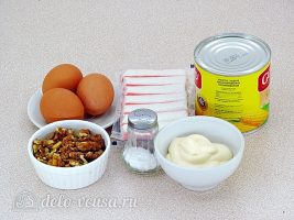 Крабовый салат с орехами: Ингредиенты