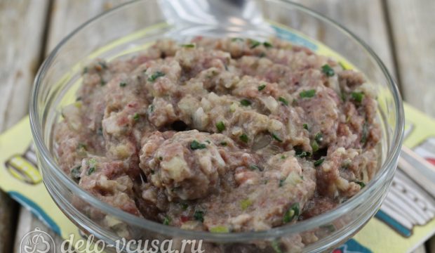 Домашние чебуреки с мясом на сковороде