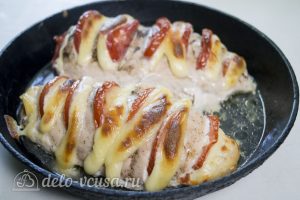 Курица запеченная с помидорами и сыром: Запекать в духовке