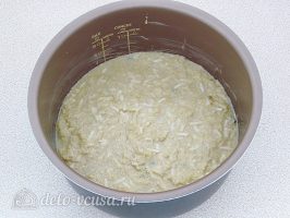 Картофельная запеканка с грибами в мультиварке: Выложить второй слой картофеля