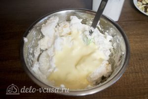 Домашнее мороженое Семифредо: Добавить желтки