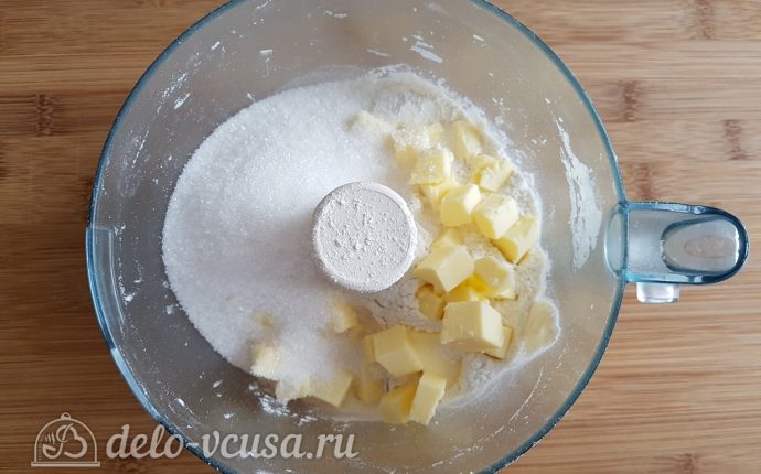 Имбирный пирог с яблоками: Готовим крамбл