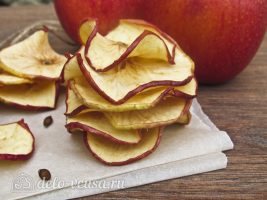 Яблочные чипсы в духовке Готовы